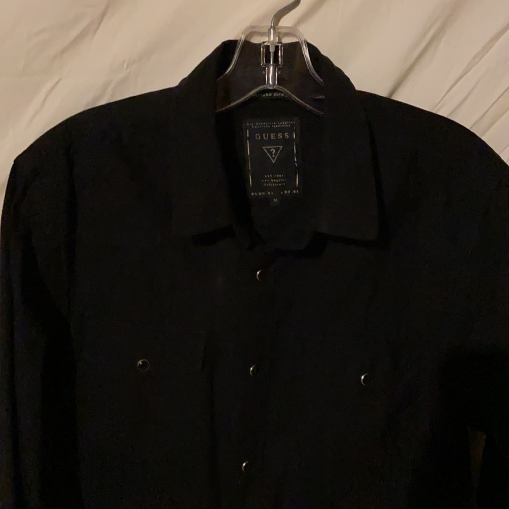 Guess men’s black button down shirt